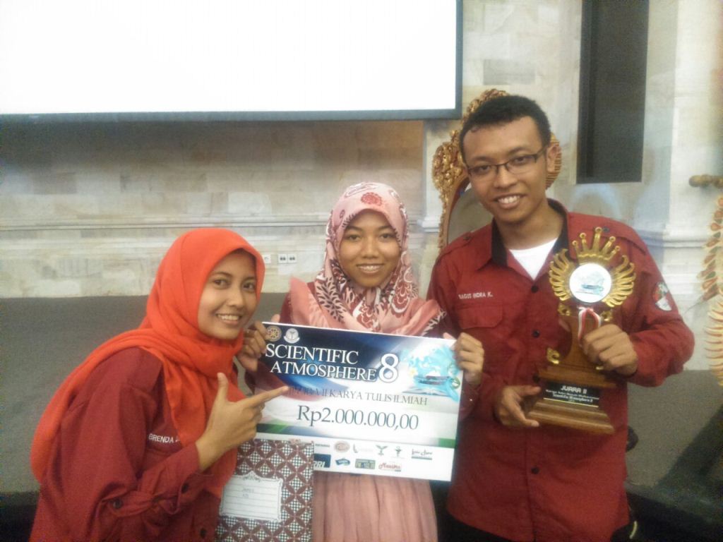 Teliti Brokoli Mahasiswa FK UNEJ Juara II Nasional