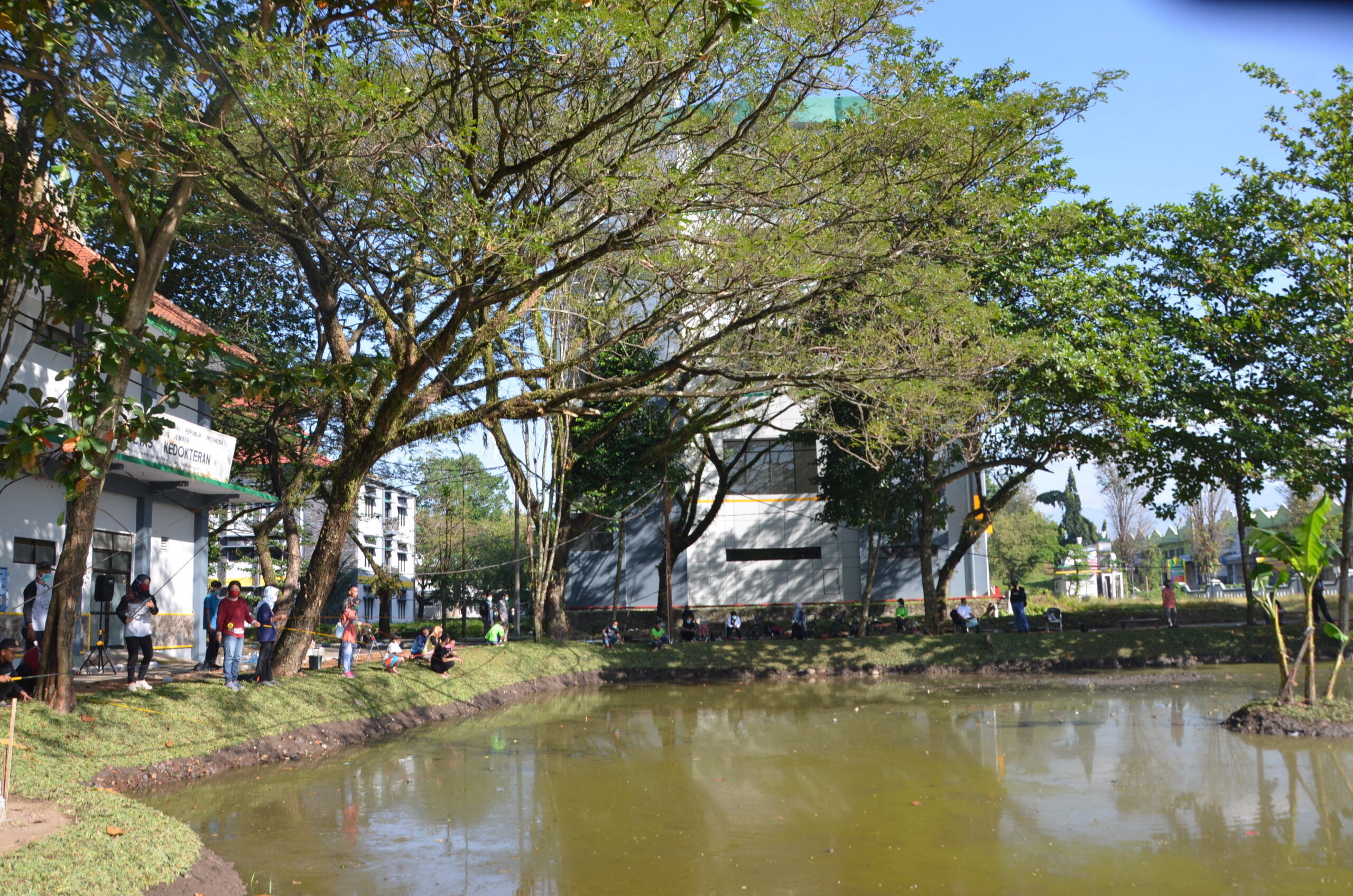 Jum’at Prestatif : “Memancing Ikan” Kegiatan baru di FK unej.