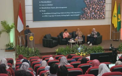 Alumni FK UNEJ dr. Taufiq Gemawan Jadi Narasumber di Seminar Nasional PINTAR 8