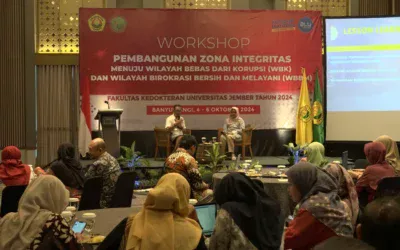 Kepala Seksi KIP Bea Cukai Jember Berikan Materi Pertama pada Workshop Pembangunan Zona Integritas Menuju WBK dan WBBM