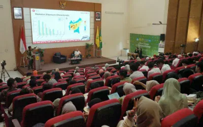 FK UNEJ Hadirkan Dr. Eka Djatnika Nugraha dalam Guest Lecture Bertema Radioaktivitas dan Radiotoksikologi pada Agroindustri