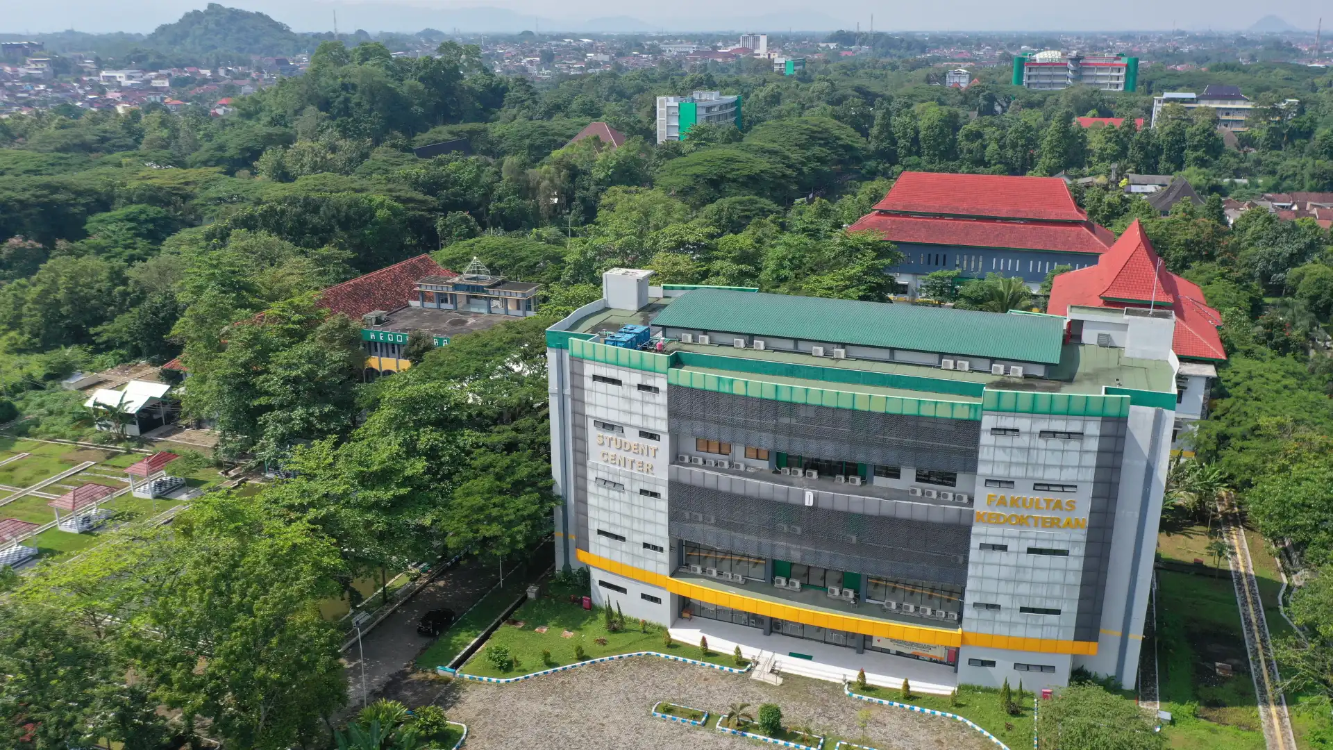 Fakultas Kedokteran Universitas Jember Resmi Membuka Program Pendidikan Dokter Spesialis Bedah