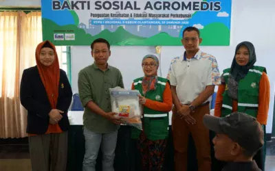 Fakultas Kedokteran UNEJ Bersama PT Rolas Nusantara Medika Adakan Bakti Sosial Agromedis di Kebun Glantangan