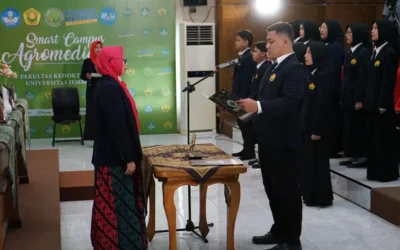 FK UNEJ Gelar Rapat Senat Terbuka Yudisium Sarjana Kedokteran Periode V Tahun 2024/2025