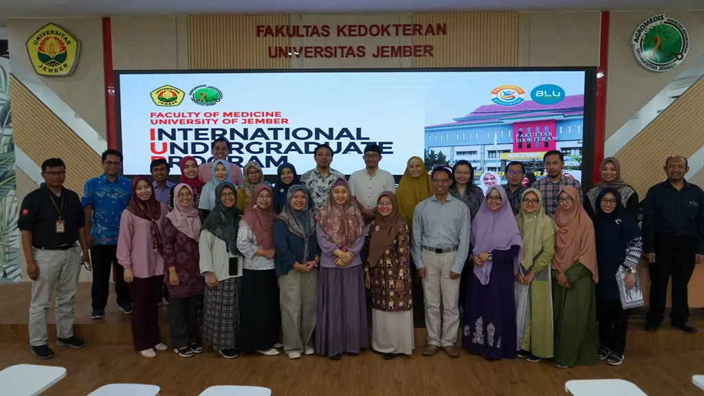 FK UNEJ Gelar Workshop Academic English for Medical Lecture dalam Rangka Persiapan Program Internasional