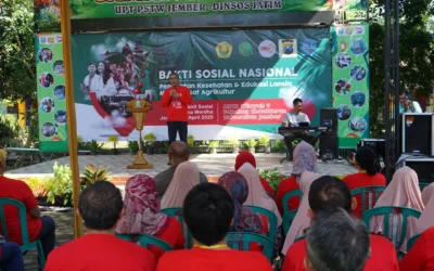Hari Kedua Forum Dekan AIPKI Wilayah V Diwarnai Kegiatan Bakti Sosial di UPT PSTW Jember