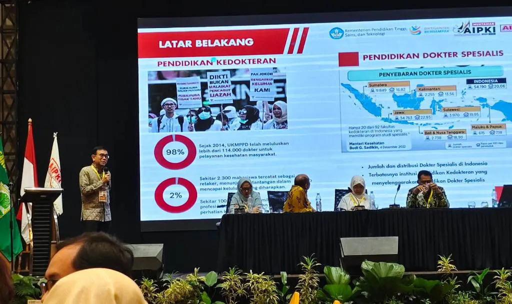FK UNEJ Hadiri Muktamar AIPKI XII di Padang, Bahas Transformasi Pendidikan Kedokteran