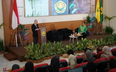 FK UNEJ Selenggarakan Kuliah Khusus: Menggali Inspirasi Ilmu Bedah Saraf hingga Kesehatan Finansial