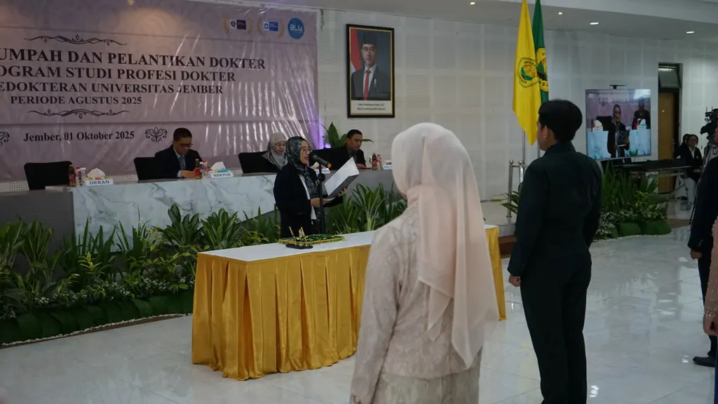 UKMPPD Lulus Sempurna, Fakultas Kedokteran Universitas Jember Lantik 14 Dokter Baru